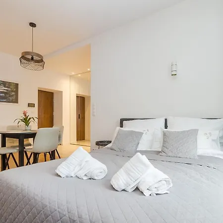 Centre Piekna Street